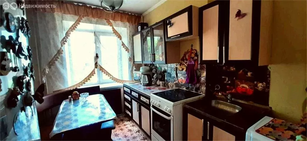 2-комнатная квартира: Калтан, Базарная улица, 11 (52 м) - Фото 0