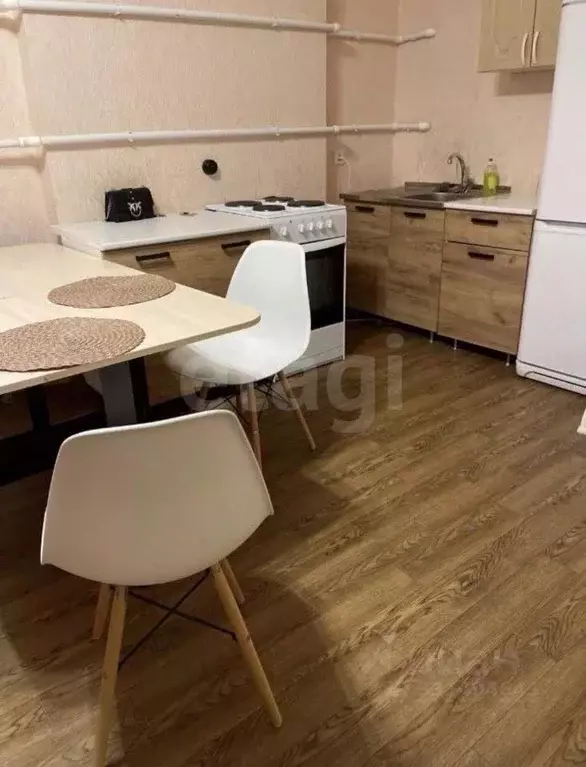 Студия Пермский край, Пермь ул. Калинина, 46 (33.9 м) - Фото 1