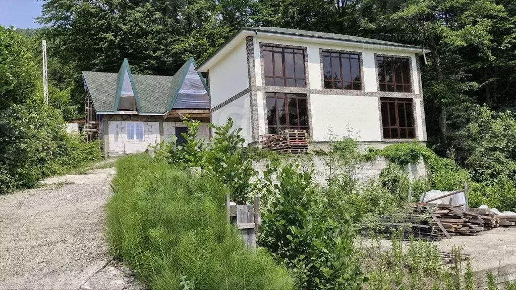Дом в Краснодарский край, Сочи городской округ, с. Верхний Юрт ул. ... - Фото 1