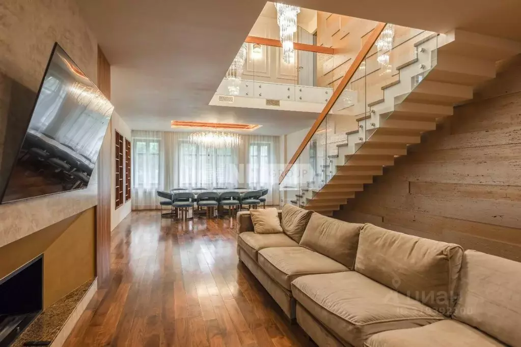 6-к кв. Московская область, Одинцовский городской округ, д. Жуковка  ... - Фото 2