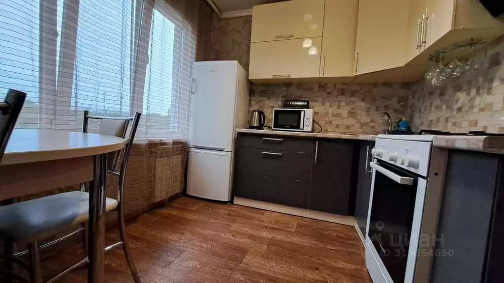 2-к кв. Пензенская область, Пенза просп. Строителей, 34 (53.0 м) - Фото 1