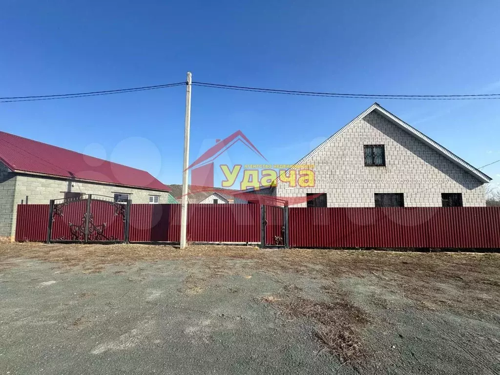Дом 150,6 м на участке 10 сот. - Фото 0