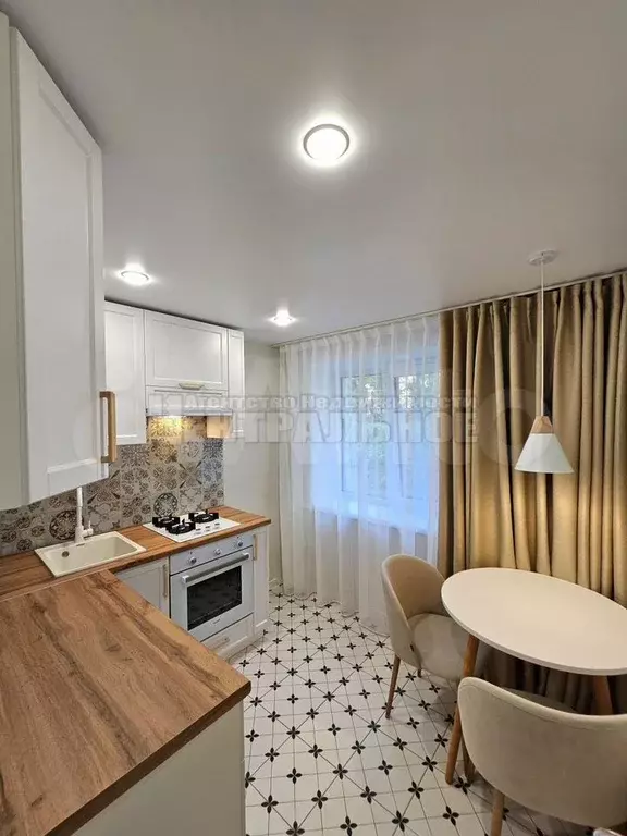 2-к. квартира, 37 м, 2/4 эт. - Фото 1