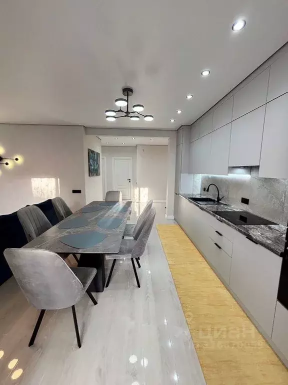 3-к кв. Северная Осетия, Владикавказ ул. Астана Кесаева, 39 (100.0 м) - Фото 1
