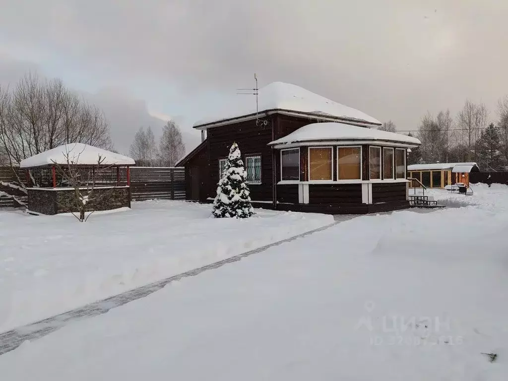 Дом в Ярославская область, Угличский муниципальный округ, д. Нестерово ... - Фото 1