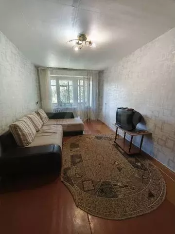 2-к. квартира, 42 м, 2/5 эт. - Фото 0