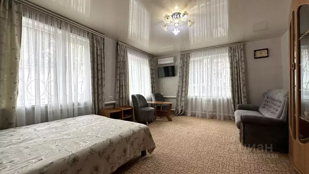 Дом в Крым, Алушта ул. Краснофлотская (117 м) - Фото 1
