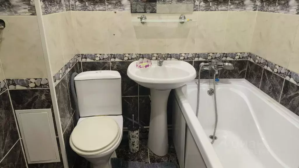 3-к кв. Саратовская область, Энгельс Смоленская ул., 21 (50.0 м) - Фото 1