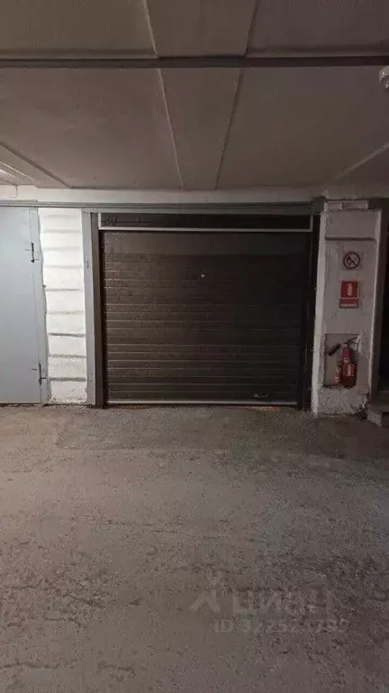 Гараж в Свердловская область, Екатеринбург Пионерский жилрайон,  (17 ... - Фото 1