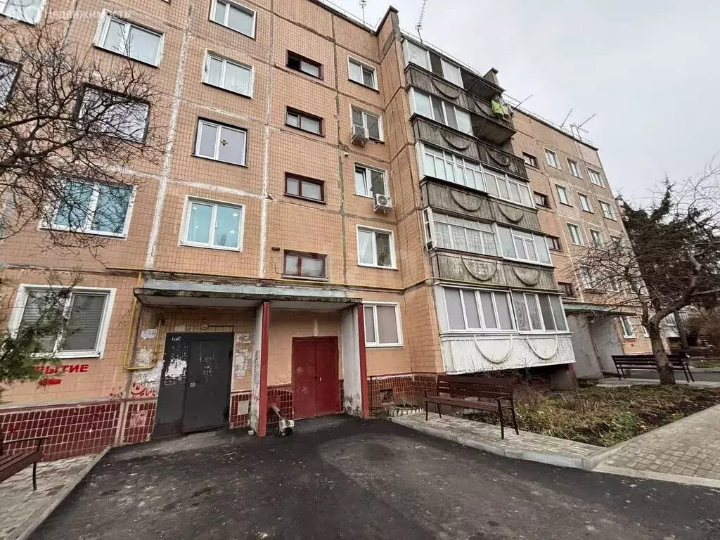4-комнатная квартира: Валуйки, улица Калинина, 37Б (74.5 м) - Фото 2