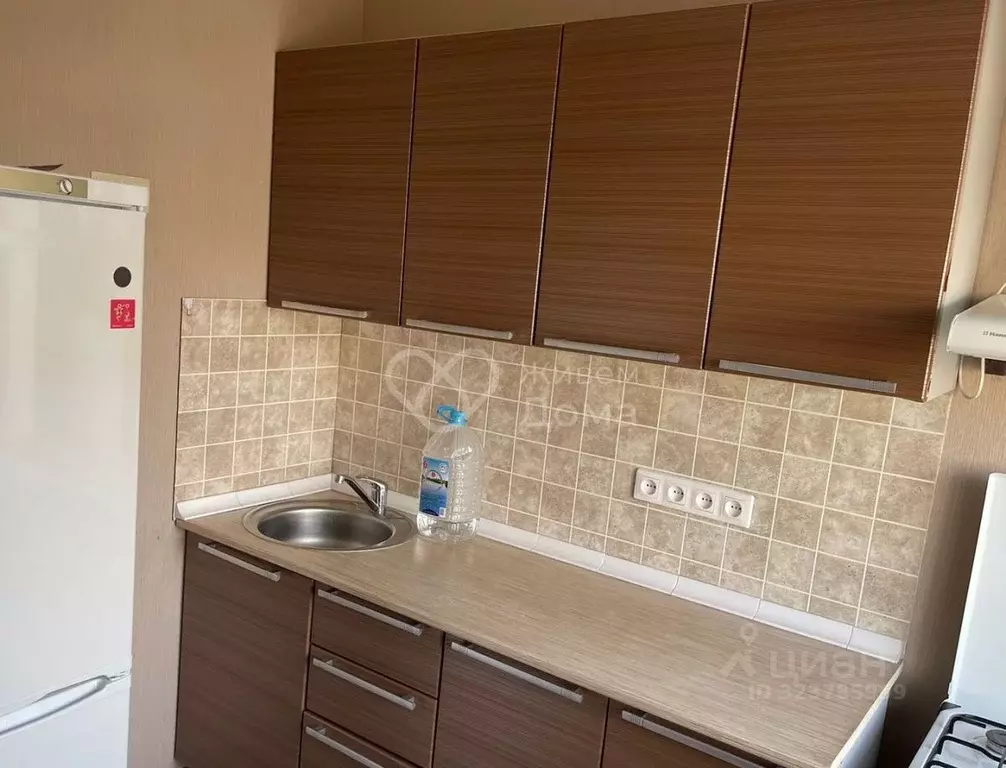 1-к кв. Волгоградская область, Волгоград ул. В.И. Ленина, 6 (31.5 м) - Фото 1