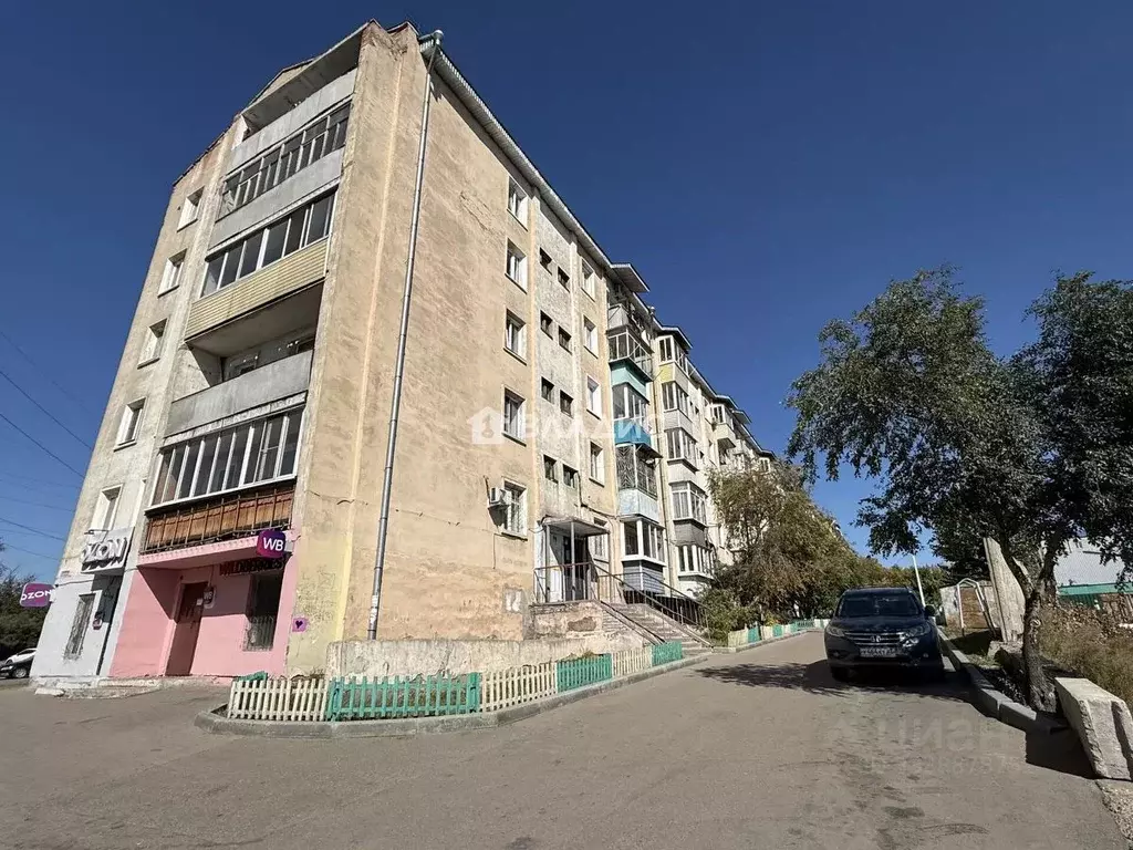 3-к кв. Бурятия, Улан-Удэ ул. Хахалова, 2 (59.4 м) - Фото 1