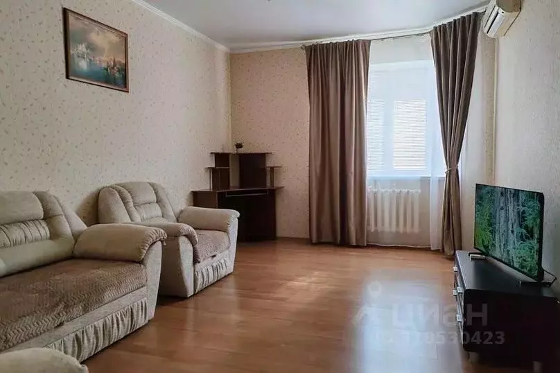 2-к кв. Оренбургская область, Оренбург ул. Юных Ленинцев, 19 (68.0 м) - Фото 1