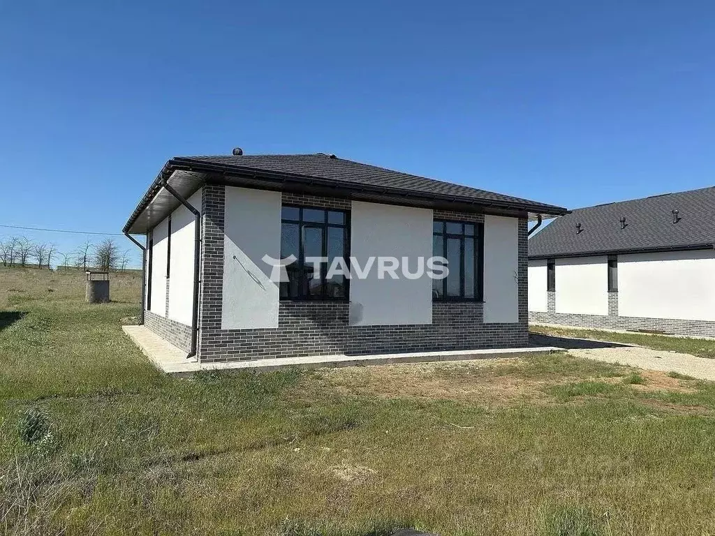 Дом в Крым, Симферопольский район, с. Урожайное, Имени Александра ... - Фото 1