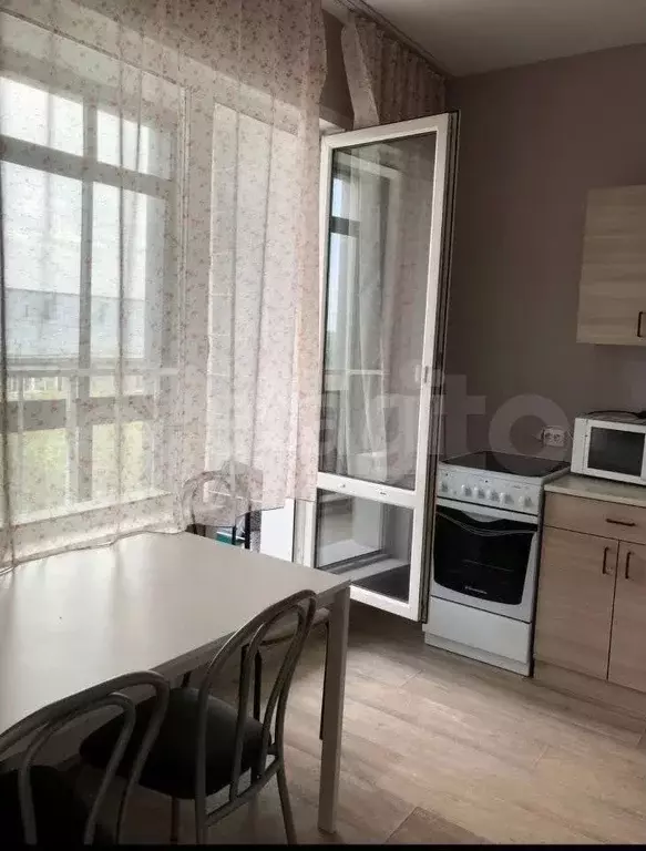 1-к. квартира, 37 м, 5/17 эт. - Фото 0