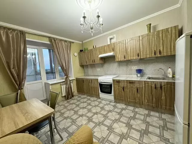 1-к. квартира, 50 м, 3/5 эт. - Фото 0
