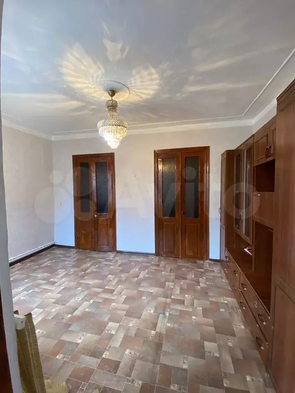3-к. квартира, 50 м, 1/1 эт. - Фото 0