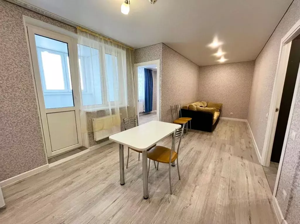 2-к кв. Башкортостан, Уфа Кремлевская ул., 50/1 (38.4 м) - Фото 2