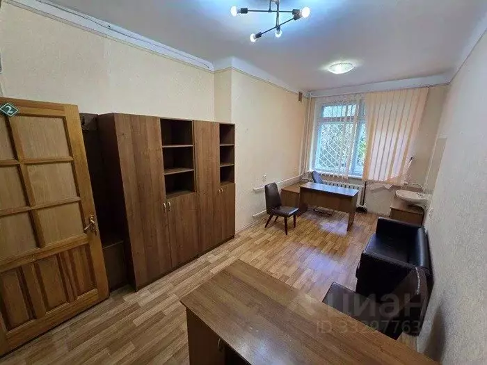 Офис в Севастополь ул. Кулакова, 58 (20 м) - Фото 2