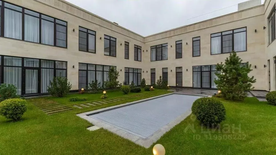 Коттедж в Московская область, Красногорск городской округ, д. ... - Фото 1