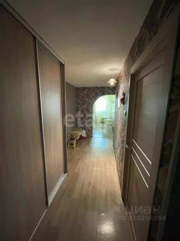 3-к кв. Свердловская область, Екатеринбург ул. Волгоградская, 45 (58.6 ... - Фото 0