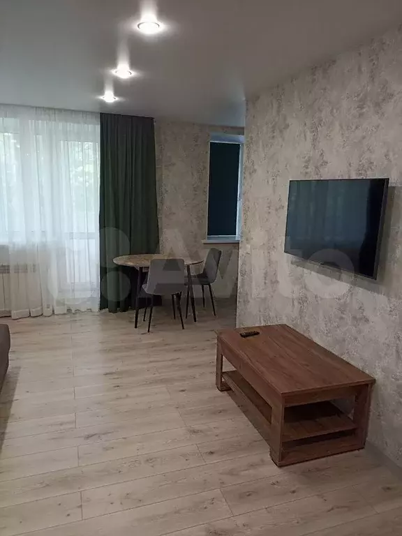 1-к. квартира, 50 м, 3/5 эт. - Фото 1