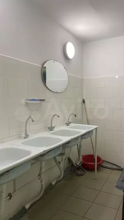Комната 18 м в 8-к., 5/10 эт. - Фото 1