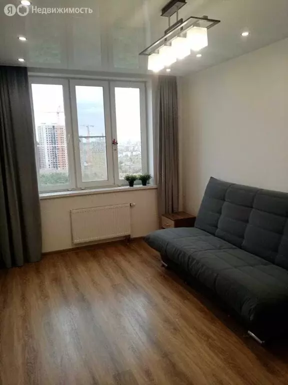 1-комнатная квартира: Екатеринбург, Заводская улица, 73 (38 м) - Фото 1