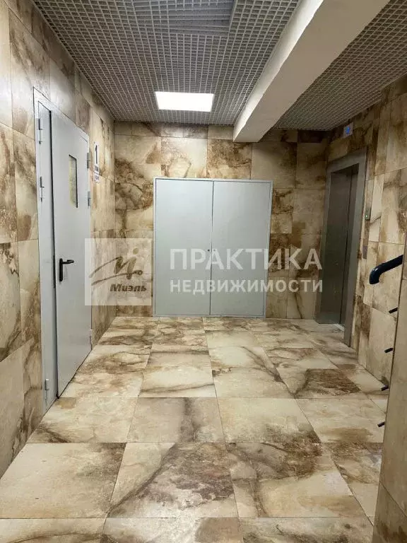 Продается 2-комнатная квартира - Фото 1