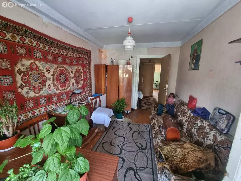 3-комнатная квартира: Ессентуки, улица 60 лет Октября, 14 (58.8 м) - Фото 1