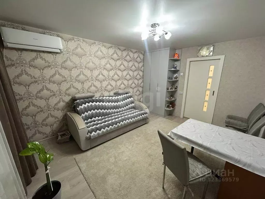 2-к кв. Татарстан, Казань ул. 2-я Юго-Западная, 36 (47.7 м) - Фото 1