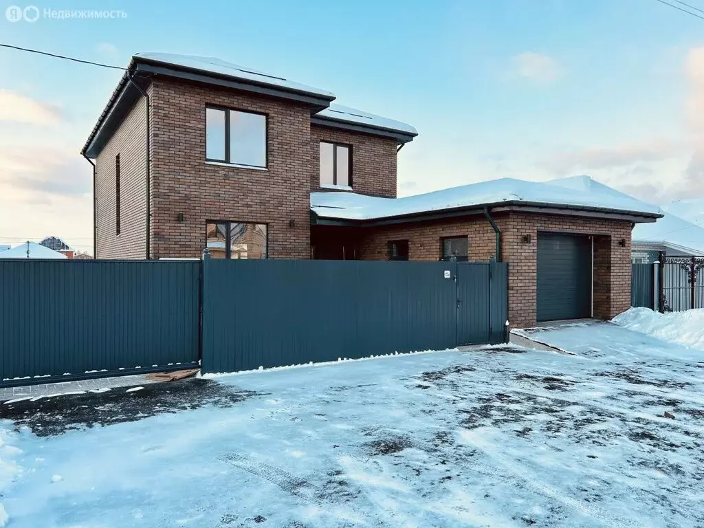 Дом в Тюмень, улица Дмитрия Коротчаева, 22А (170 м) - Фото 1