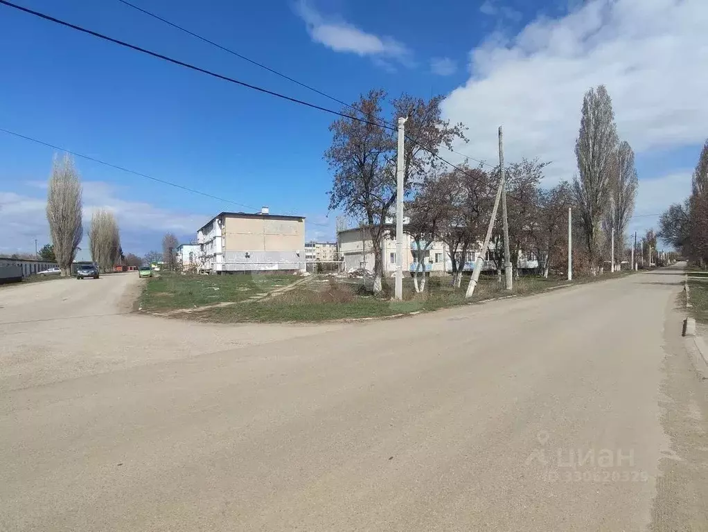 Участок в Саратовская область, Энгельсский район, Красноярское ... - Фото 2