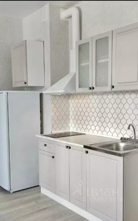 Студия Московская область, Мытищи бул. Тенистый, 9 (25.0 м) - Фото 1