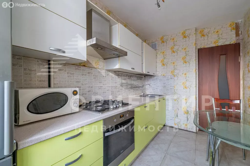 3-комнатная квартира: Екатеринбург, улица Начдива Онуфриева, 24к4 ... - Фото 2