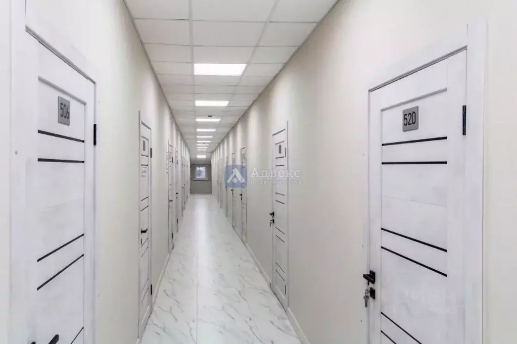 Офис в Тюменская область, Тюмень ул. 50 лет Октября, 120 (19 м) - Фото 2