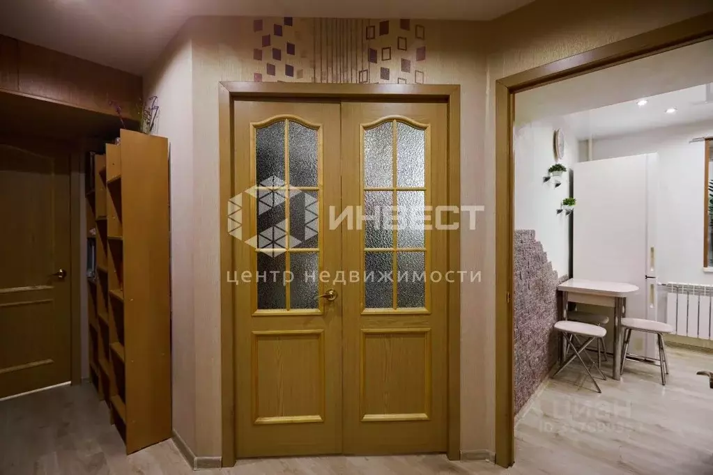 2-к кв. Мурманская область, Мурманск просп. Ленина, 39 (42.0 м) - Фото 0