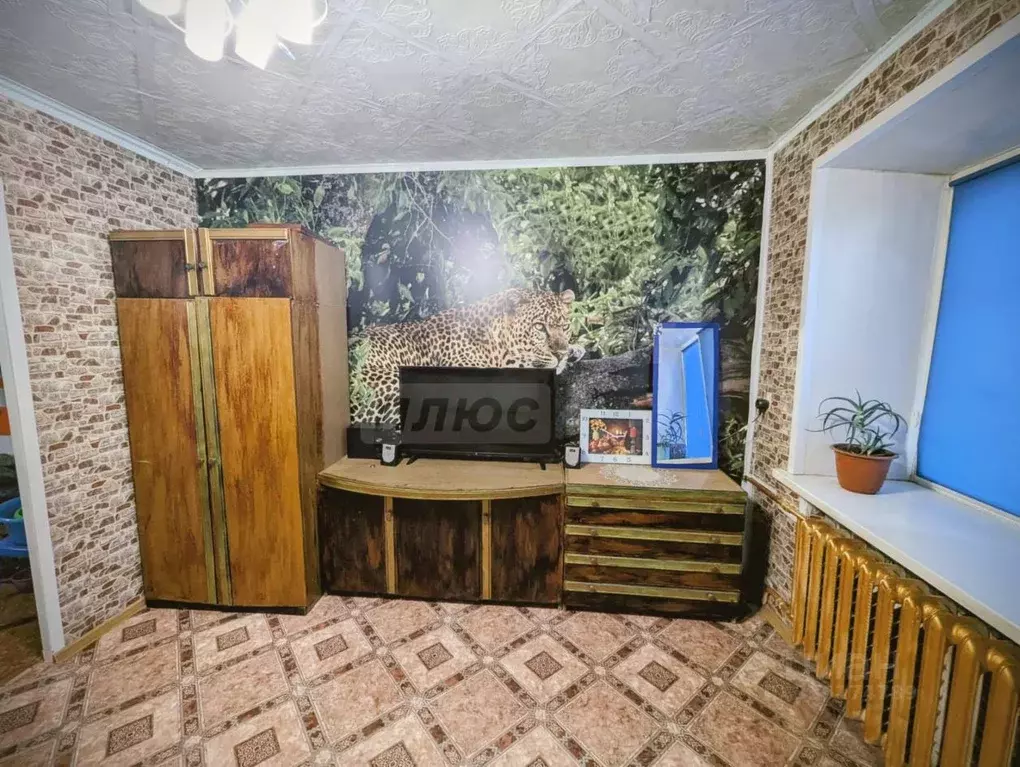 Комната Оренбургская область, Оренбург Театральная ул., 17 (18.0 м) - Фото 1