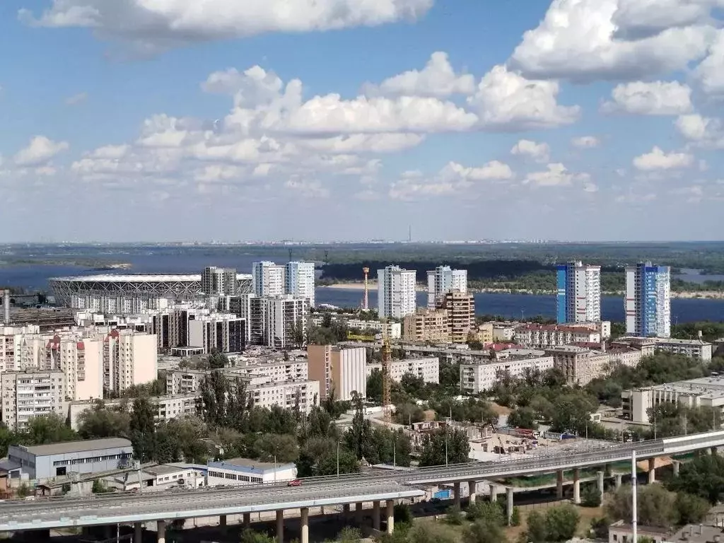 Студия Волгоградская область, Волгоград Селенгинская ул., 11 (54.0 м) - Фото 1