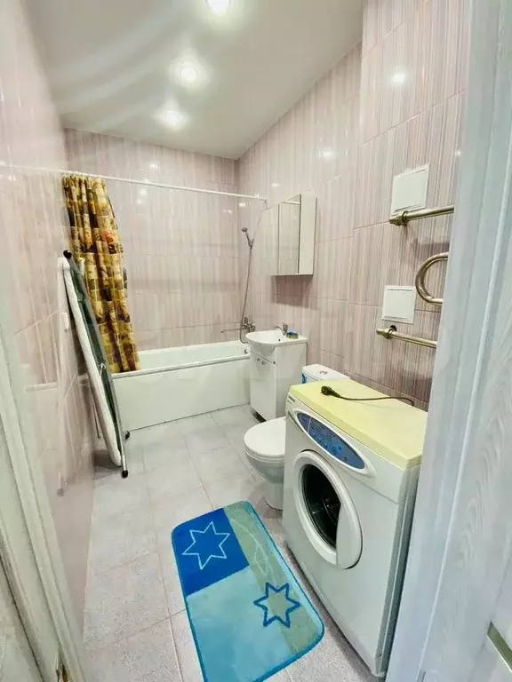 1-к. квартира, 40 м, 2/4 эт. - Фото 1
