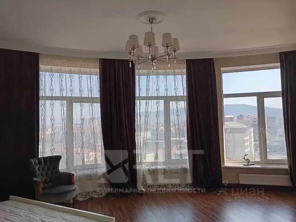 3-к кв. Дагестан, Махачкала ул. Гапцахская, 8 (130.0 м) - Фото 1