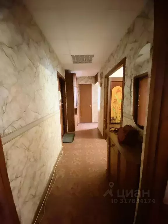 2-к кв. Волгоградская область, Волгоград ул. Маршала Еременко, 62 ... - Фото 0