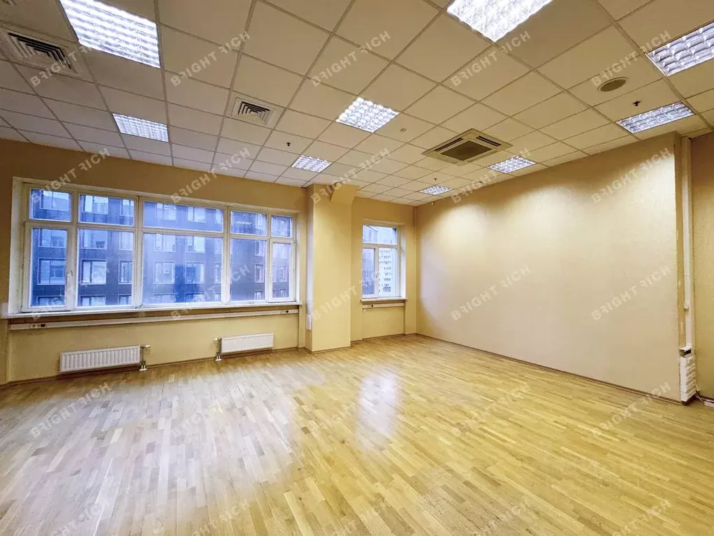 Офис в Санкт-Петербург пл. Конституции, 1 (1618 м) - Фото 0