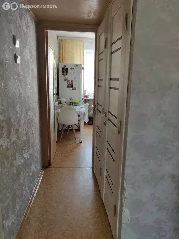 3-комнатная квартира: Артём, улица Ворошилова, 30 (61.6 м) - Фото 2