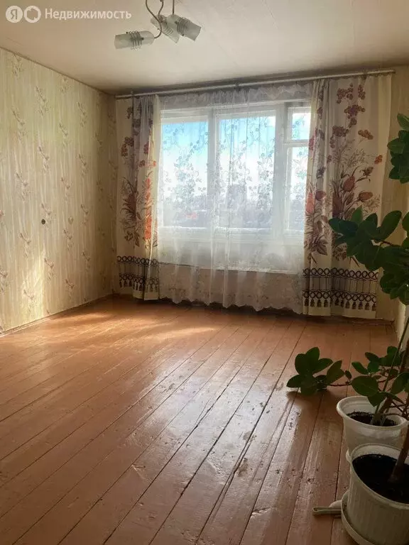 2-комнатная квартира: Екатеринбург, улица Бакинских Комиссаров, 118 ... - Фото 1
