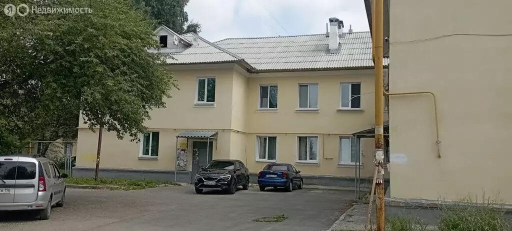 2-комнатная квартира: Екатеринбург, Прибалтийская улица, 58 (54.9 м) - Фото 1