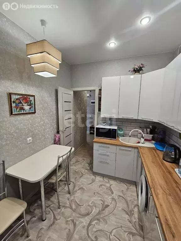 3-комнатная квартира: Ухта, Интернациональная улица, 60 (57.9 м) - Фото 1