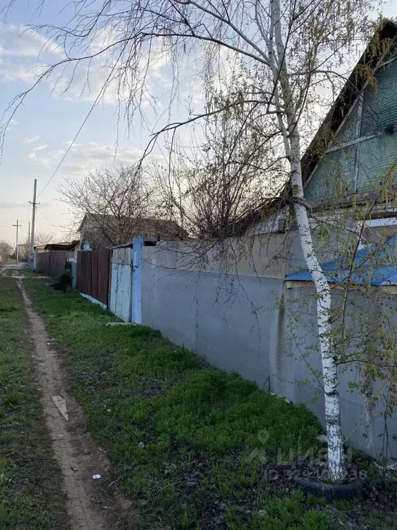 Дом в Волгоградская область, Волжский Латекс СНТ, ул. 35-я (35 м) - Фото 1