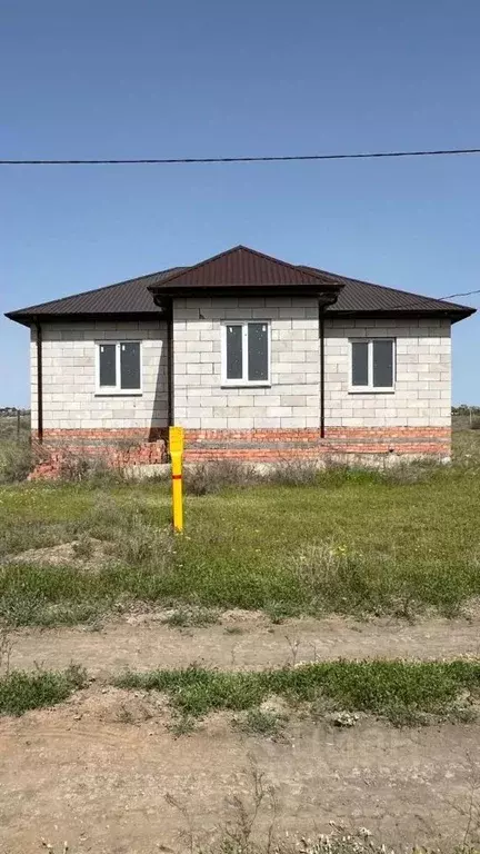 Дом в Астраханская область, Приволжский район, с. Евпраксино ул. 50 ... - Фото 0