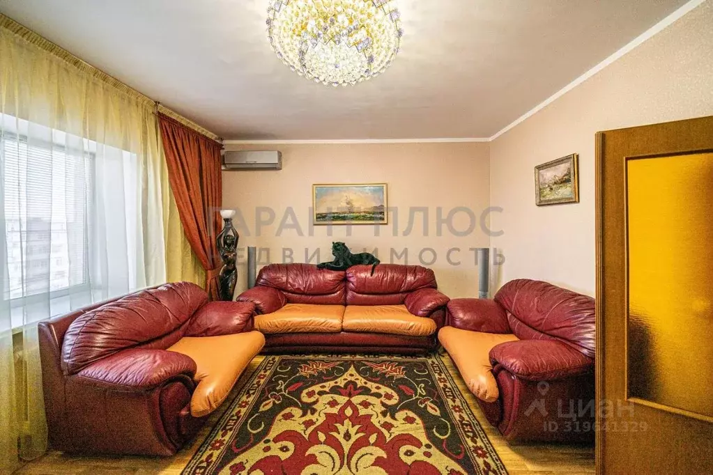 3-к кв. Липецкая область, Липецк ул. П.И. Смородина, 11 (100.0 м) - Фото 0